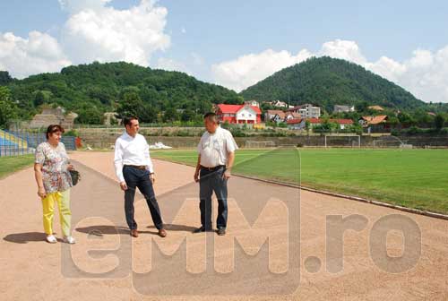 Chereches pe stadionul municipal (c) eMM.ro