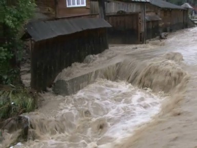 Foto inundatii - Rona de Sus - 20 mai 2010