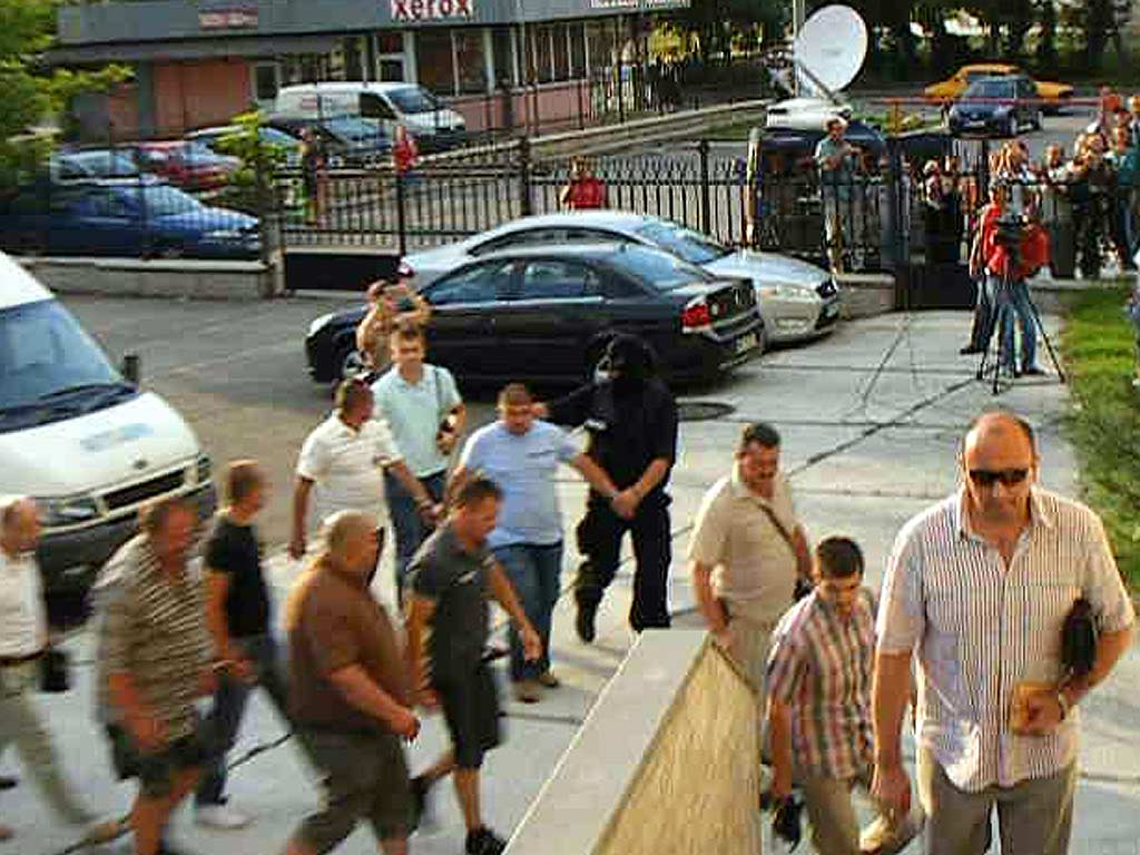 Foto arestati trafic masini Borsa (c) eMaramures.ro