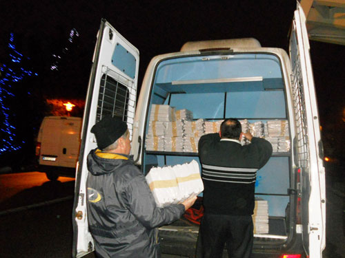 Foto: buletine de vot - transport sectii de votare (c) eMaramures.ro