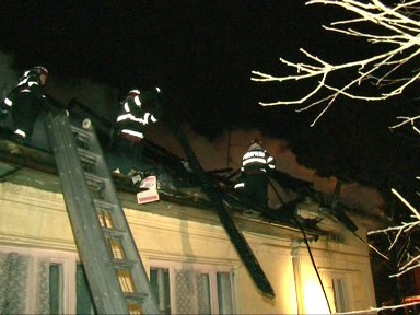 Foto incendiu acoperis Tautii Magheraus (c) eMaramures.ro