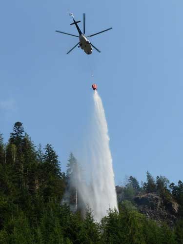 Interventie pe Toroioaga, pentru stingerea incendiilor (c) eMM.ro