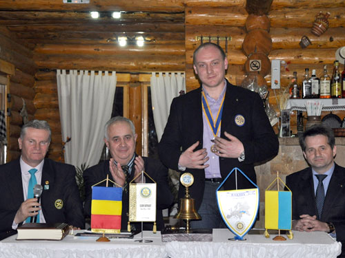 Foto: Rotary Club Baia Mare 2005 si Rotary Club Rakhiv