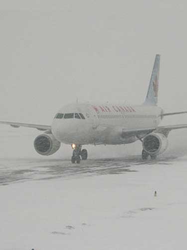 Vreme rea pe aeroport